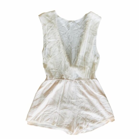 REVOLVE Finders Keepers Sleeveless romper Size L - Picture 4 of 10